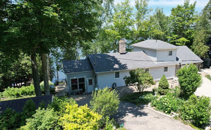 52 Shore Drive — photo 1