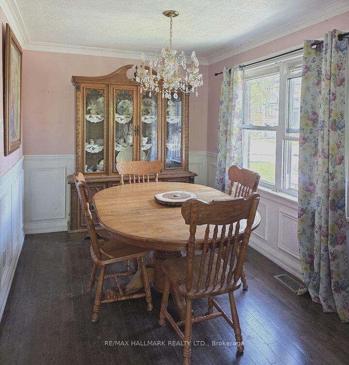 Property Photo: 115 Lankin Boulevard ON M4J 4X2