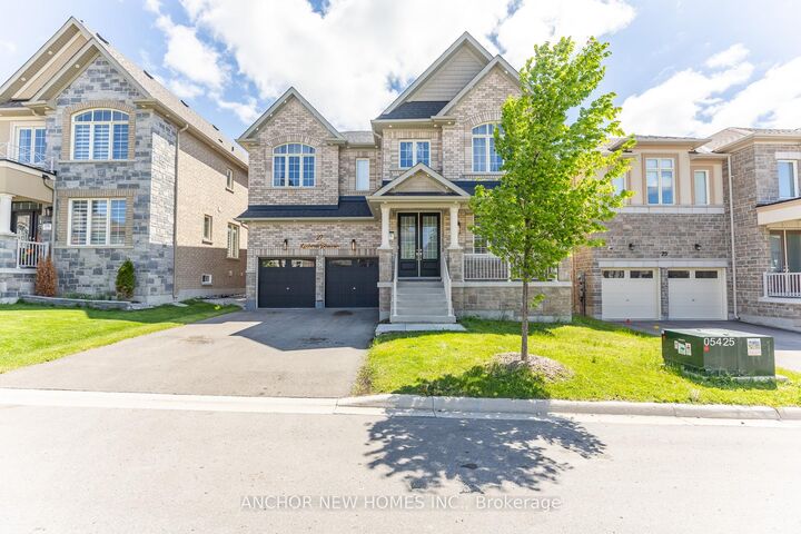 Property Photo: 27 Balsdon Hollow ON L9N 0Y7