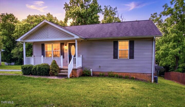 Property Photo: 152 Faith Circle TN 37604