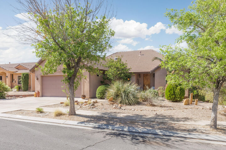 Property Photo:  681 E 3510 S  UT 84790 