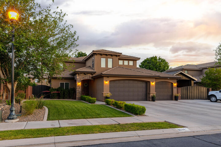 Property Photo:  2644 E 3330 S  UT 84790 