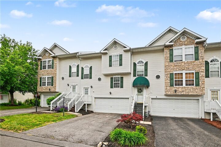 Property Photo:  137 Mountain Dr  PA 15106 