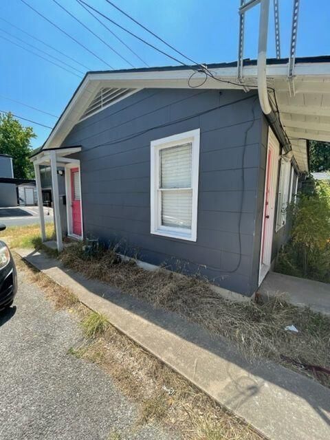 Property Photo:  207 W 39th Street B  TX 78751 