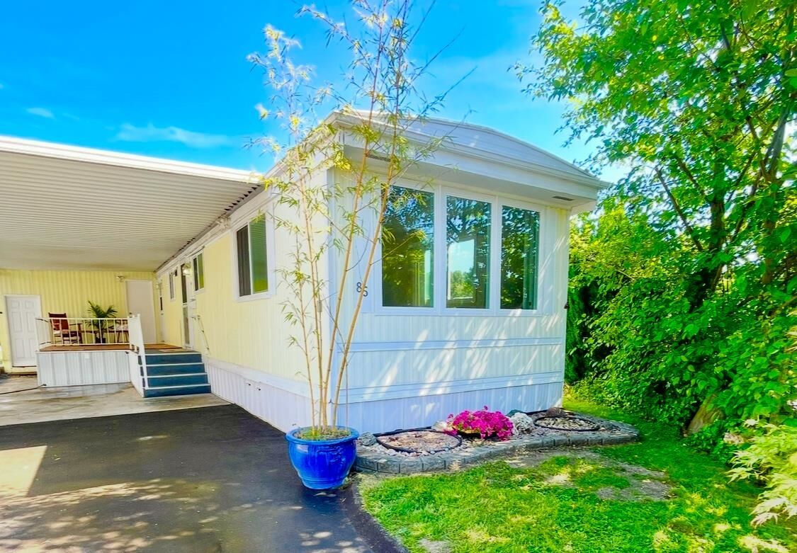 Property Photo:  1840 160 Street 85  BC V4A 4X4 