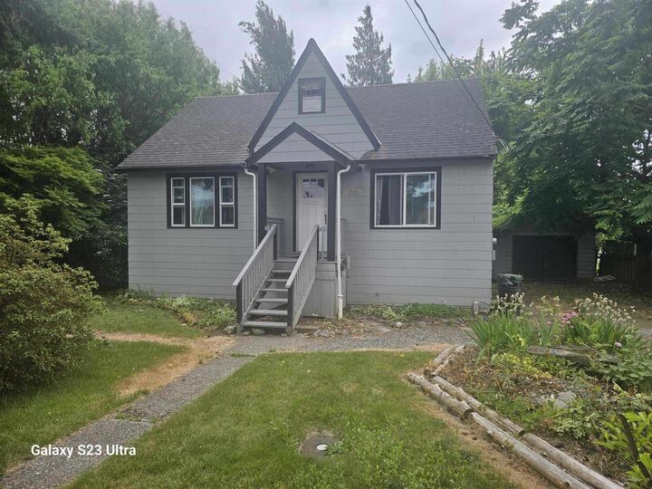 46240 Gore Avenue — photo 1