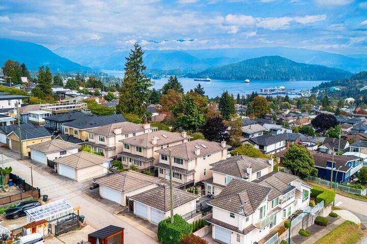 Property Photo:  155 Ellesmere Avenue  BC V5B 3S5 