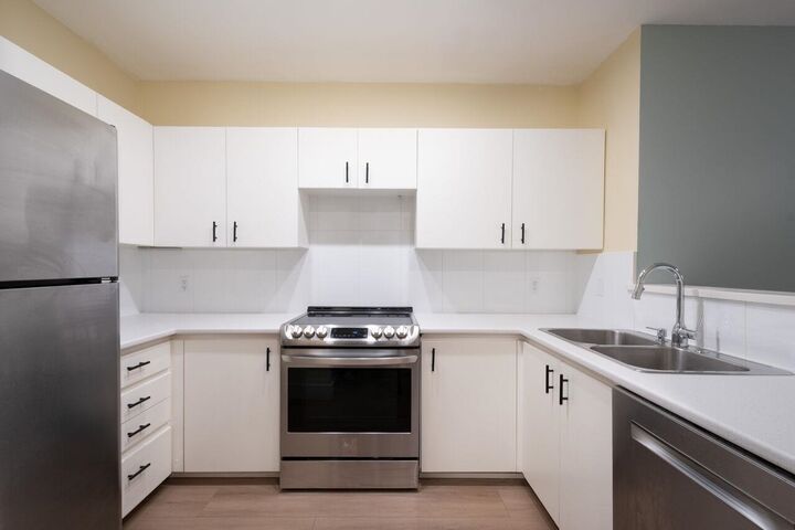 Property Photo:  1177 Hornby Street 310  BC V6Z 2E9 
