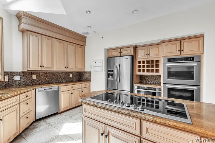 Property Photo:  330 Deerwood Lane  NY 14072 