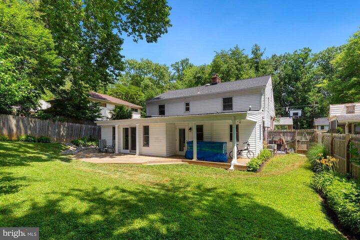 Property Photo: 9504 Wadsworth Drive MD 20817