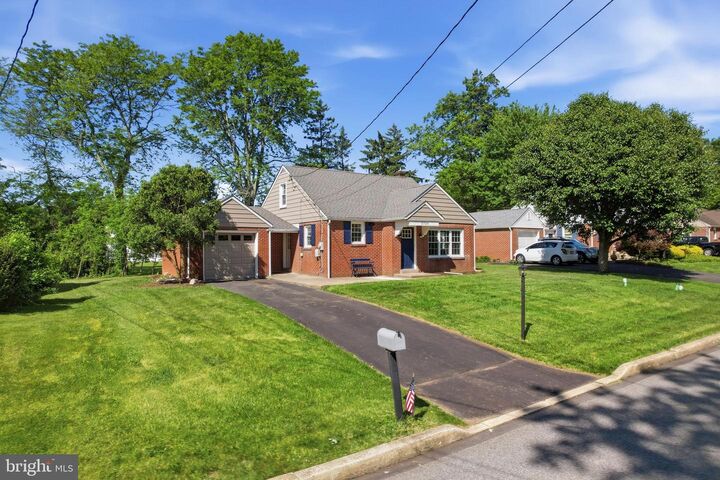 Property Photo: 2724 Beech Street PA 19440