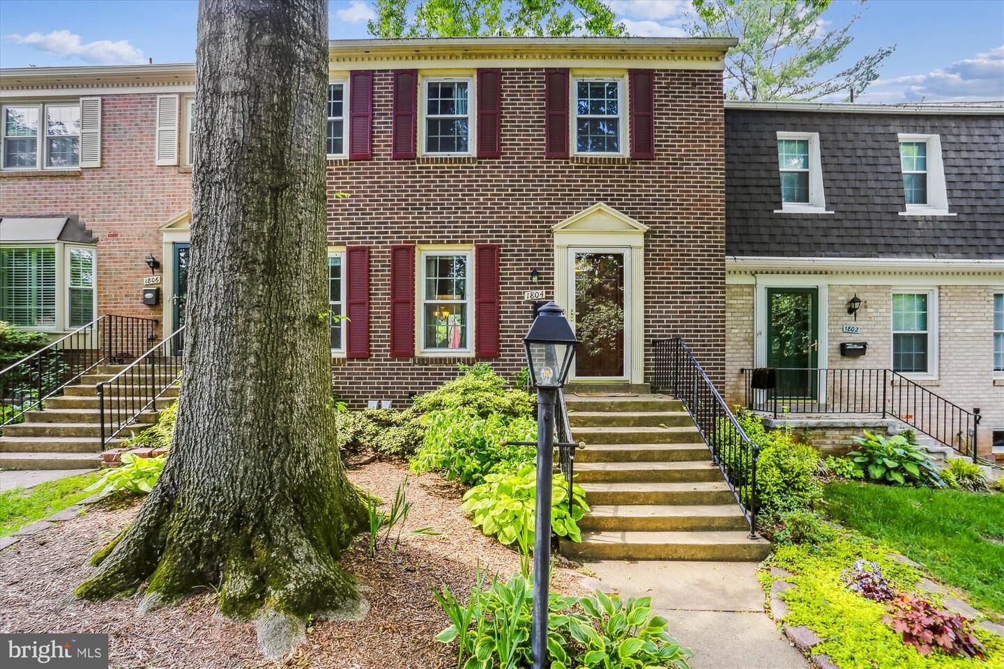 Property Photo:  1804 Golf View Court  VA 20190 