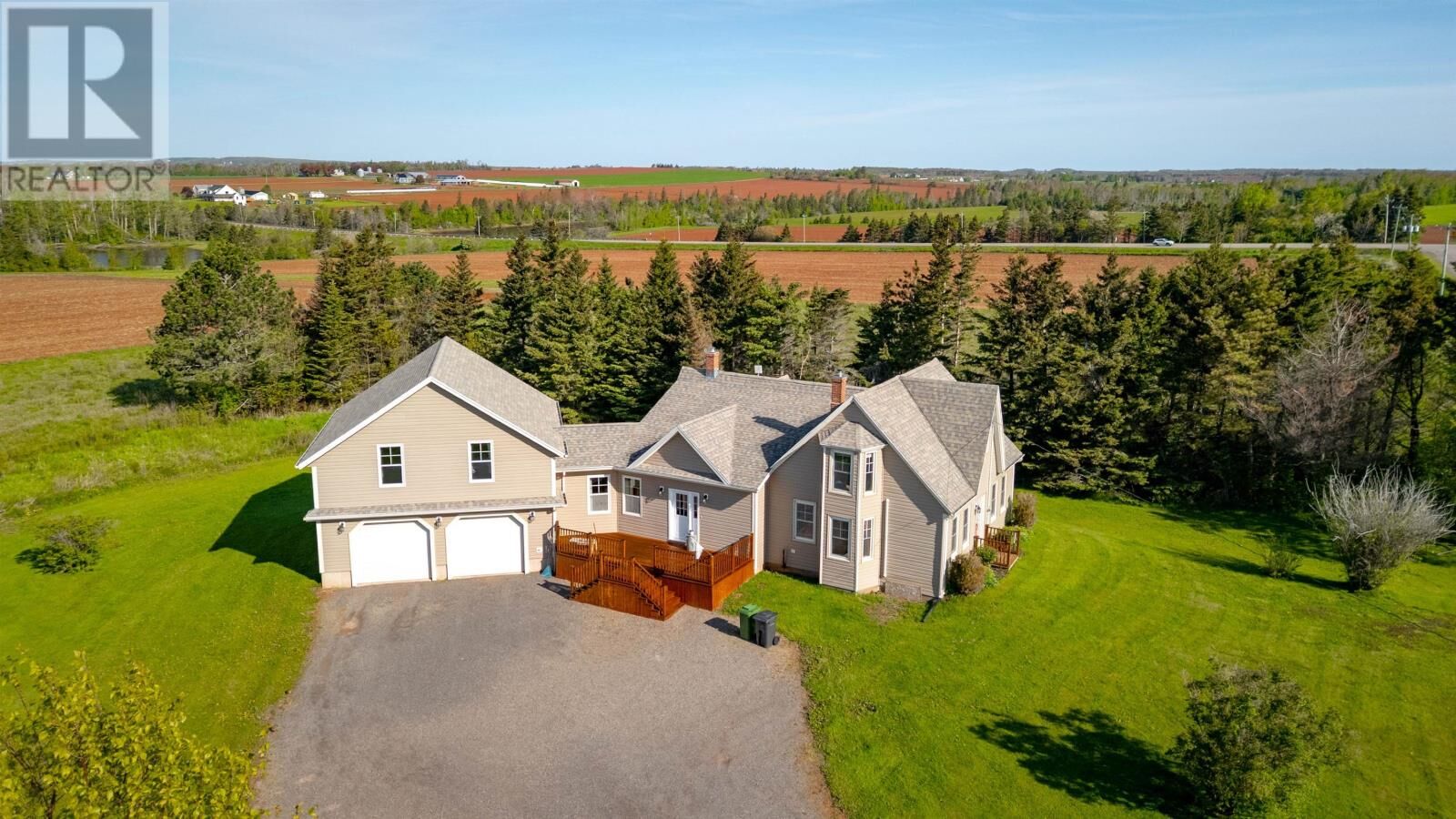 Property Photo: 279 Riverview Crescent PE C0A 2E0