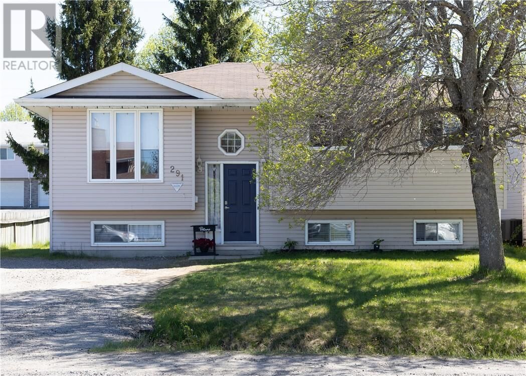 Property Photo:  291 Martha Street  ON P3P 1G4 