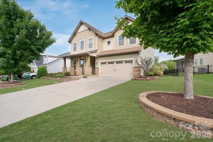 Property Photo:  17534 Austins Creek Drive  NC 28278 