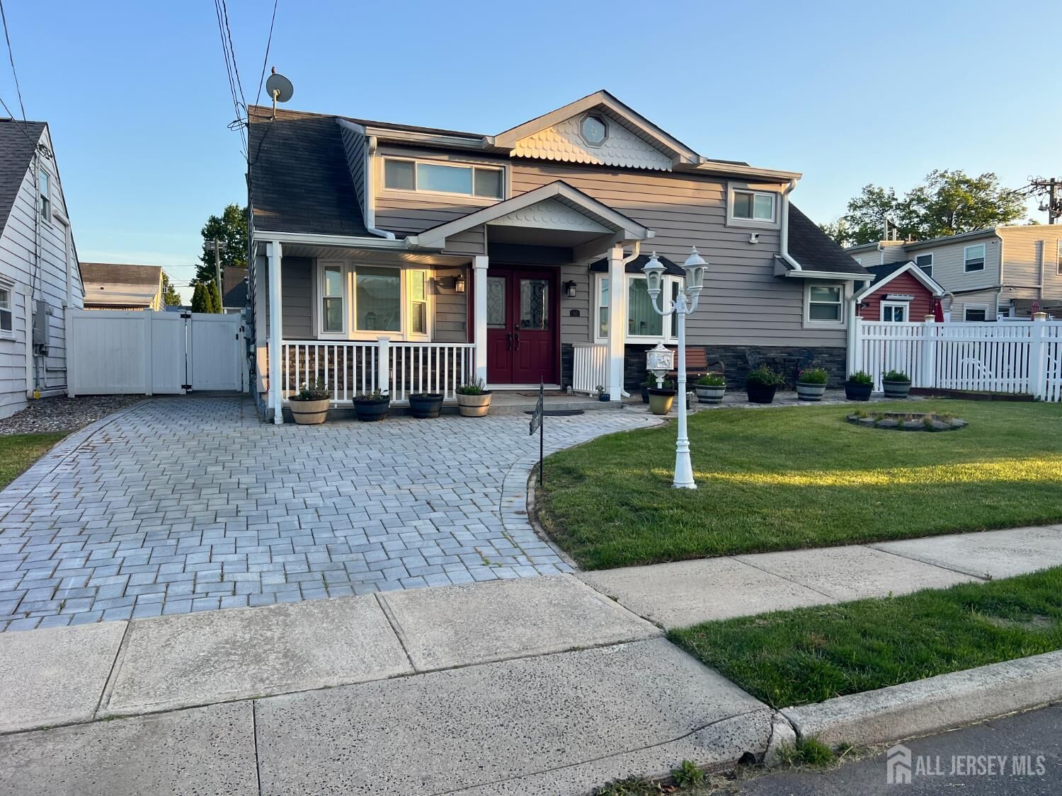 Property Photo:  97 Hickory Street  NJ 07008 