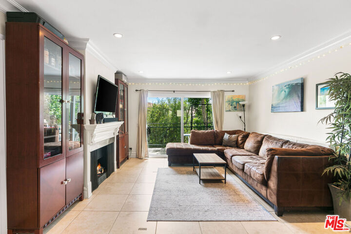 Property Photo:  6481 Kanan Dume Rd  CA 90265 