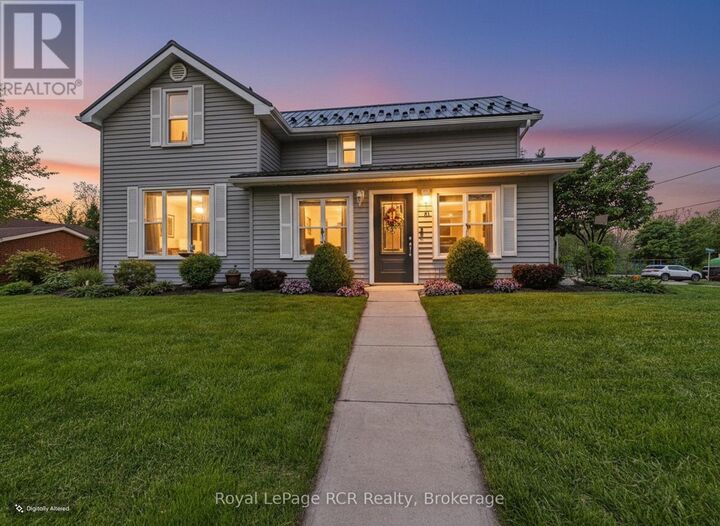 Property Photo:  232 William Street  ON N0G 2W0 