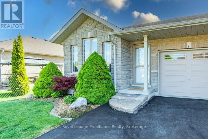 Property Photo: 1 Ward Drive ON K0K 1H0