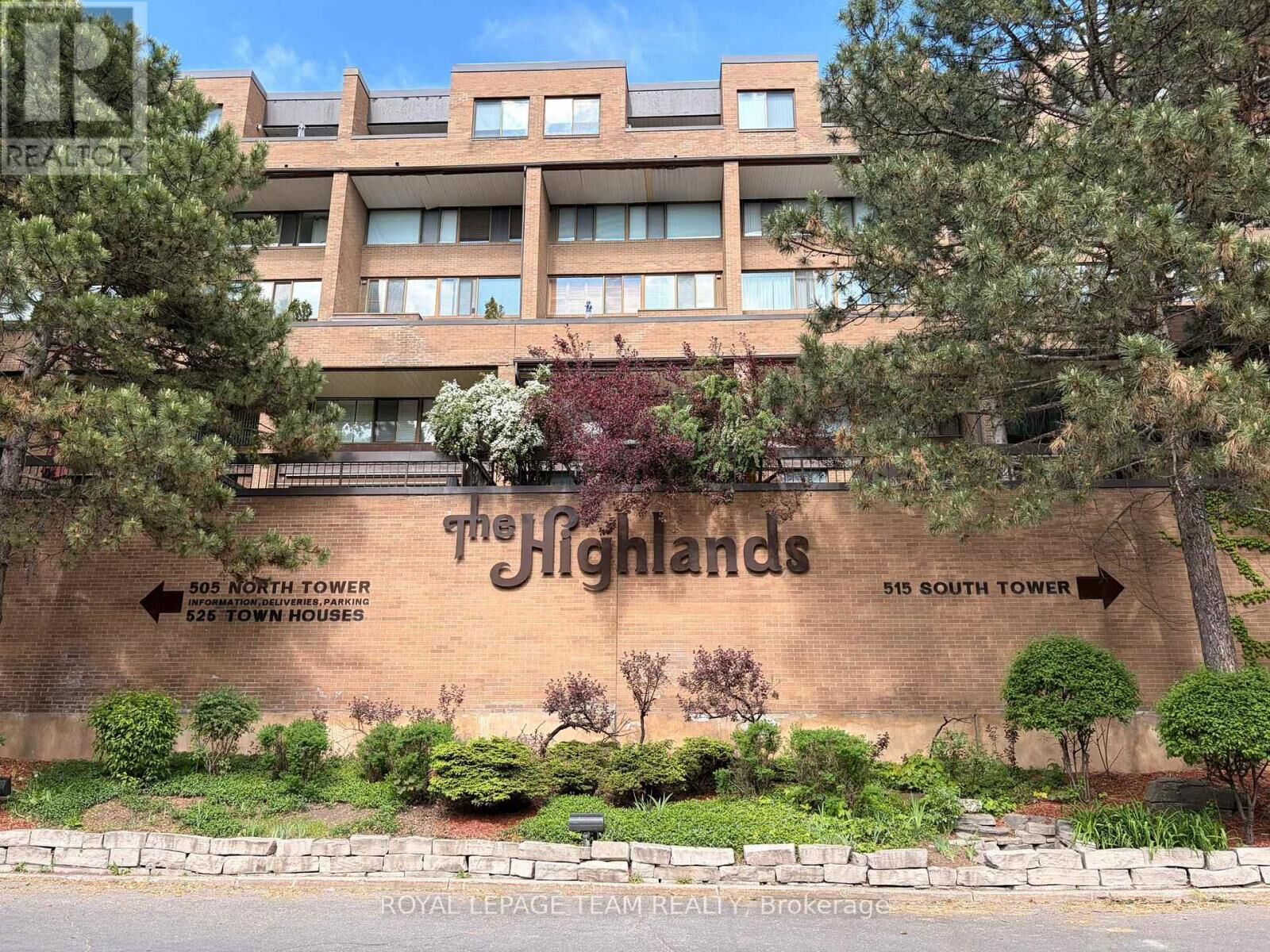 Property Photo:  515 St Laurent Boulevard 318  ON K1K 3X5 