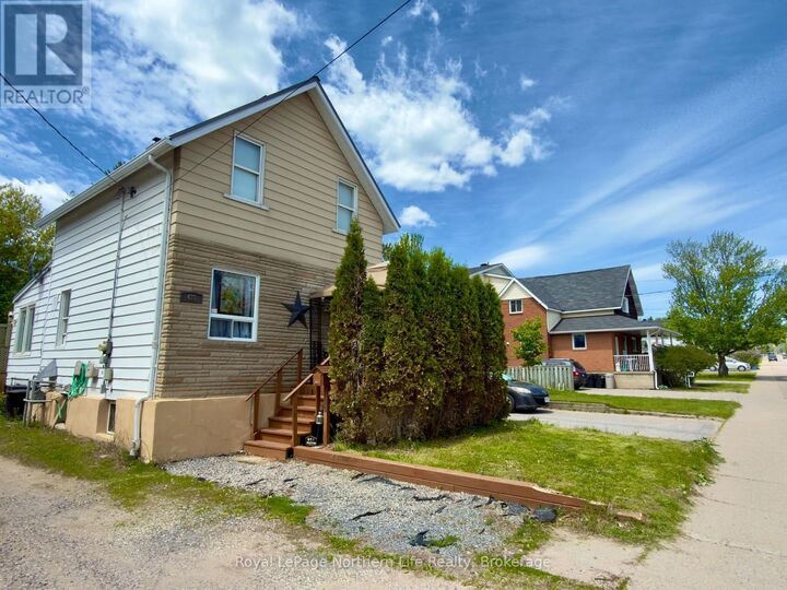Property Photo: 433 O'Brien Street ON P1B 5W2