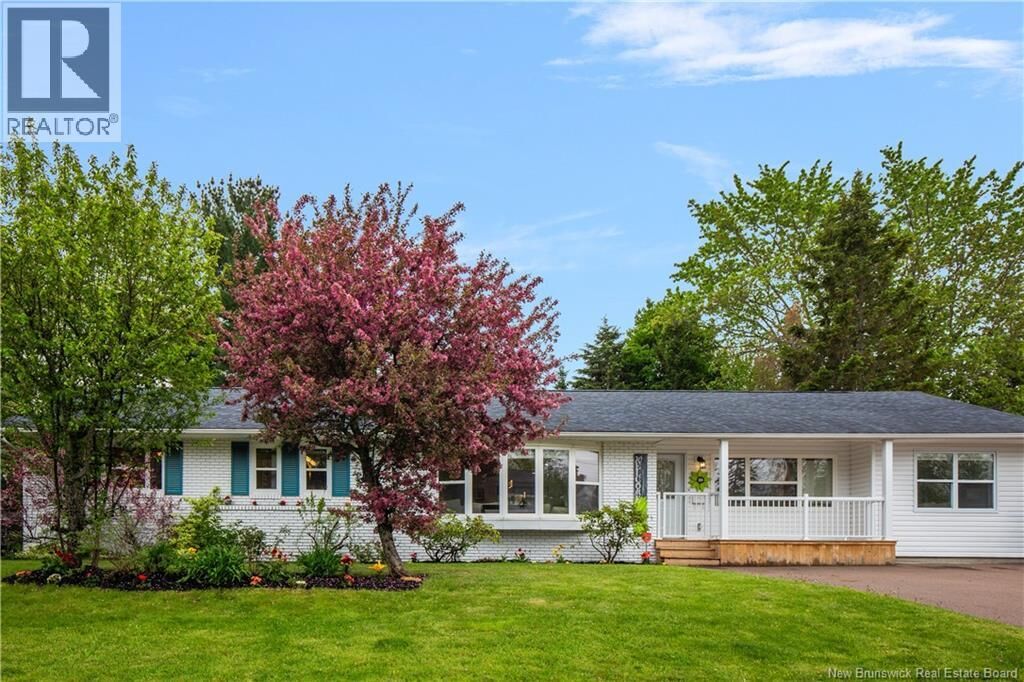 Property Photo:  26 Alexander Avenue  NB E1E 1T2 