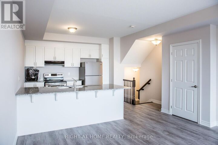 Property Photo: 561 Ozawa Private ON K1K 5G8