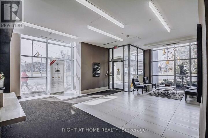 Property Photo: 275 Yorkland Road 1502 ON M2J 0B4