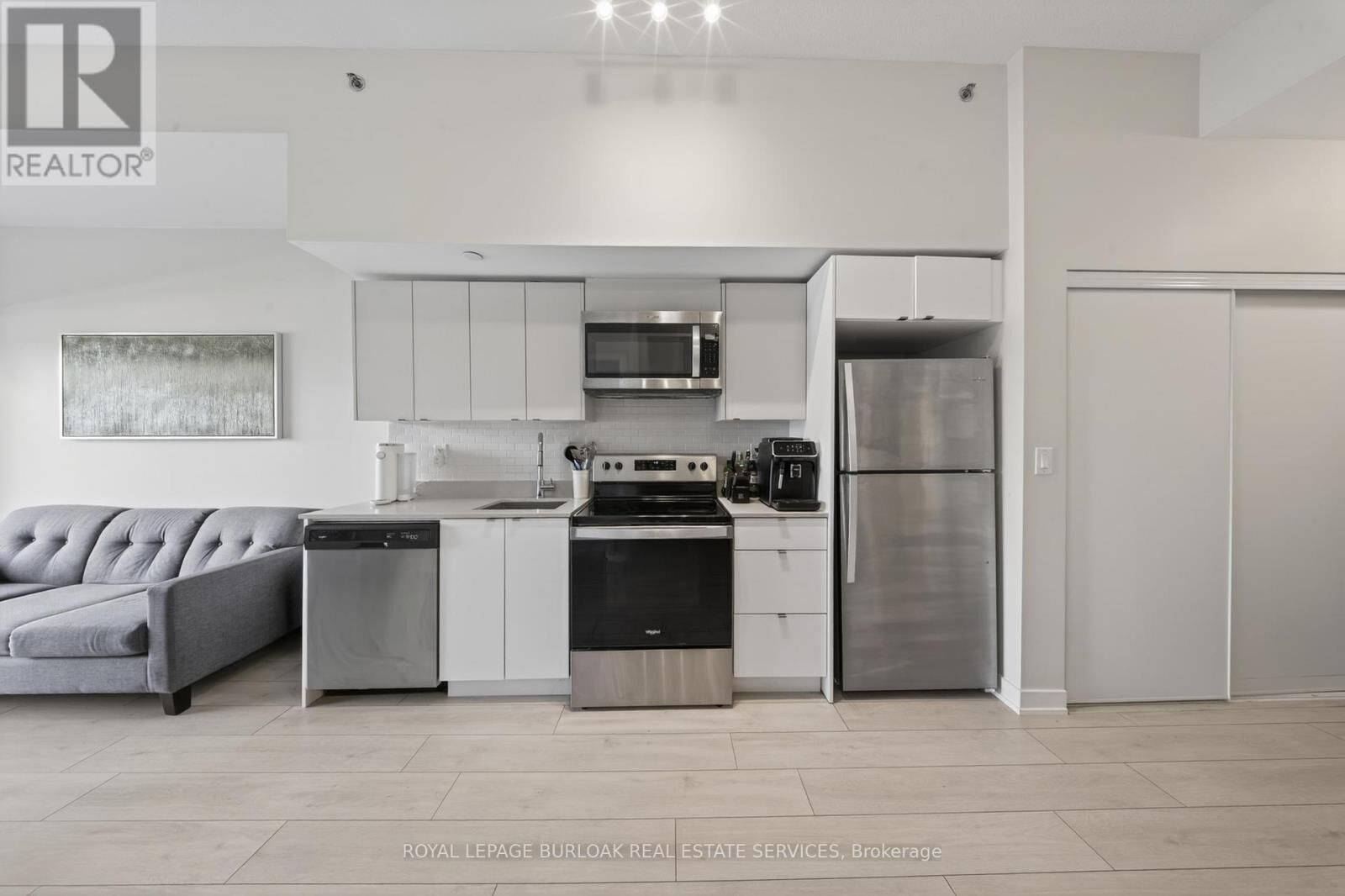 Property Photo: 3210 Dakota Common A115 ON L7M 2A8