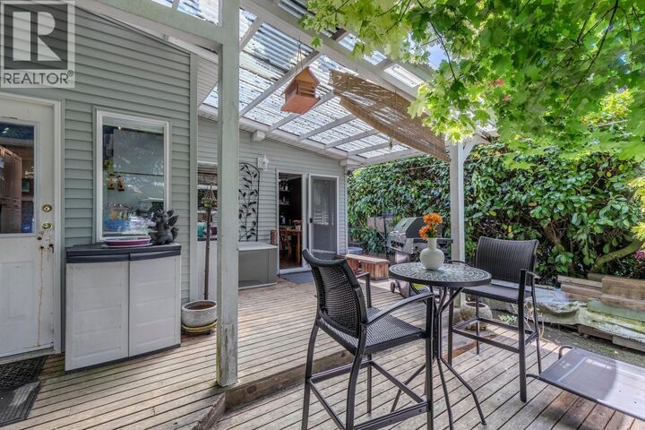 Property Photo: 38807 Britannia Avenue BC V8B 0A7