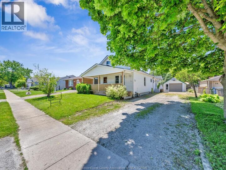 Property Photo:  653 Labute  ON N8N 2B2 