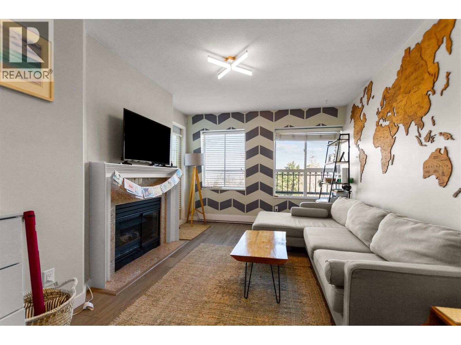 Property Photo:  488 Kingsway Ph414  BC V5T 3J9 