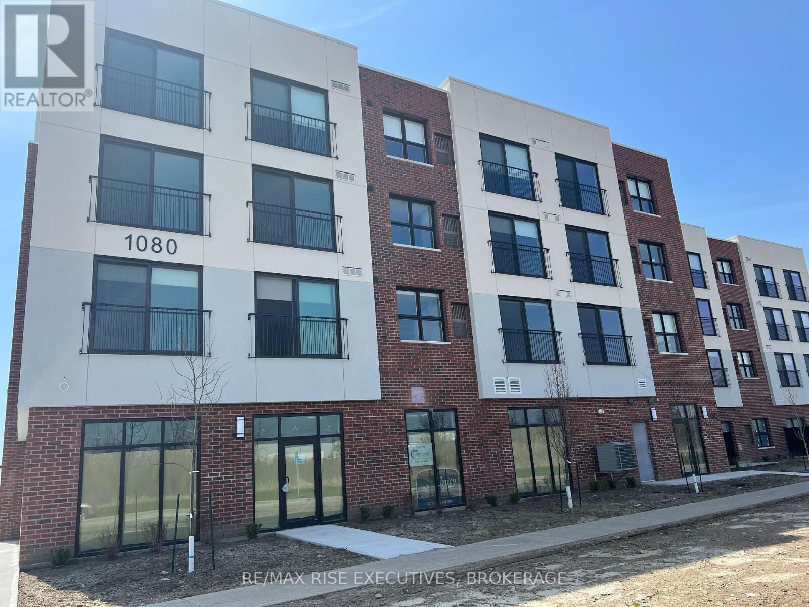 Property Photo: 1080 Terra Verde Way 306 ON K7P 0V3
