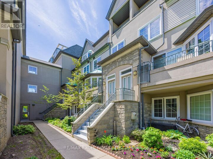 Property Photo: 188 Bonis Avenue 805 ON M1T 3W1