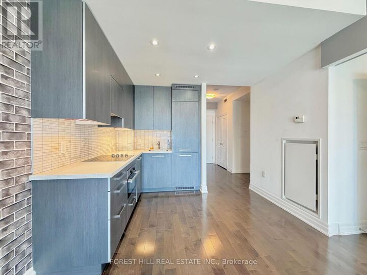 Property Photo: 8 The Esplanade 1804 ON M5E 1B2