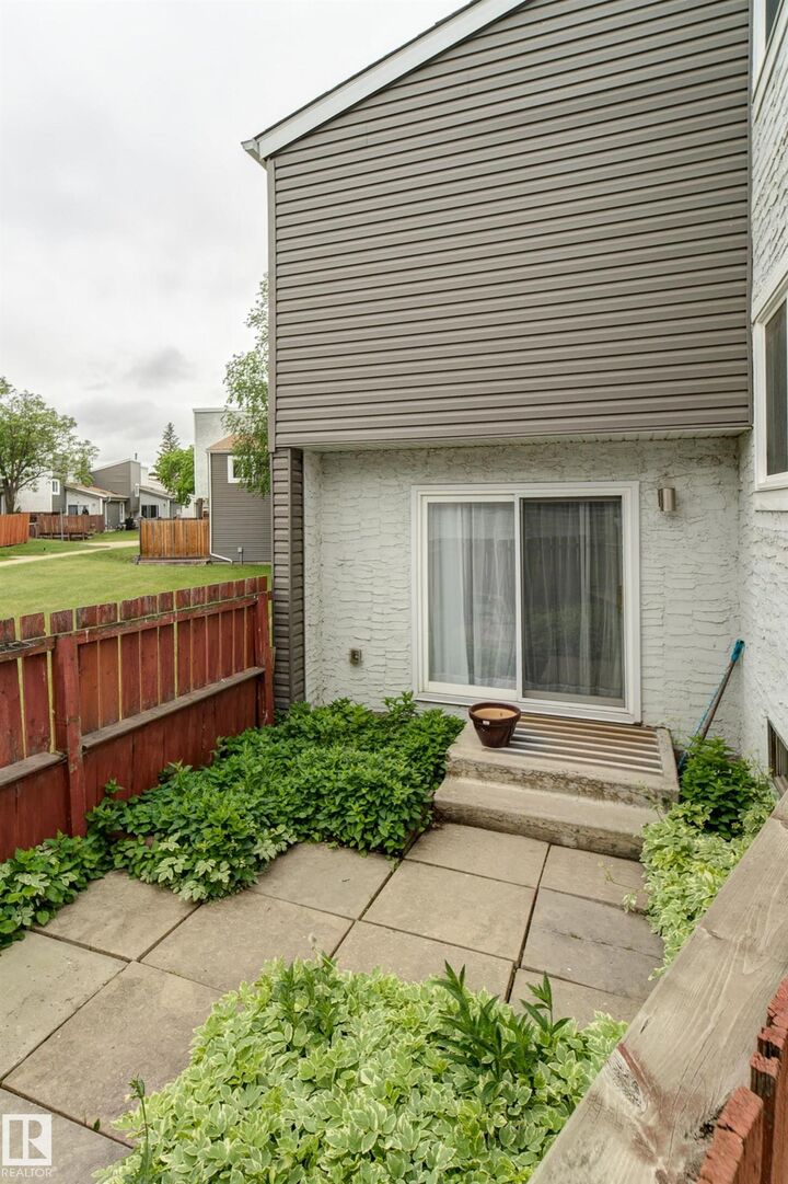 Property Photo: 5626 19A Avenue NW AB T6L 2B9