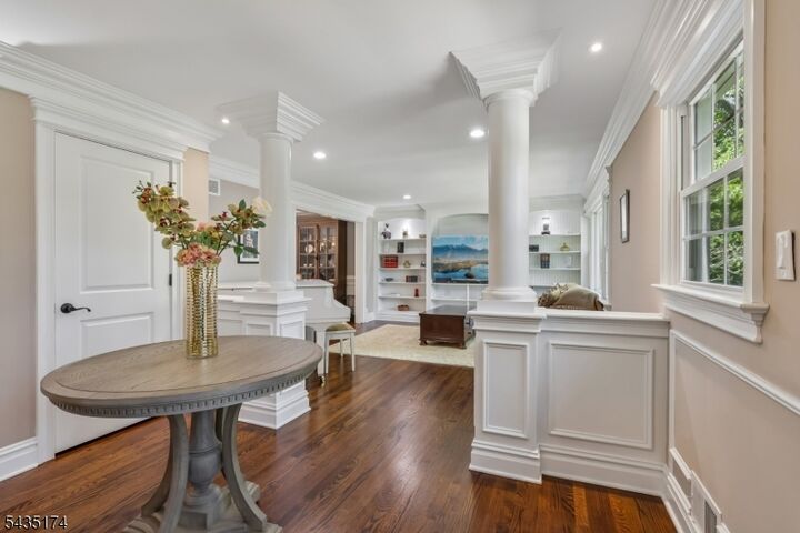 Property Photo:  27 Burlington Rd  NJ 07974 