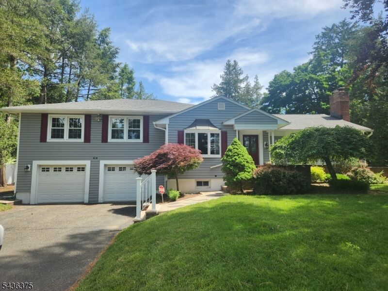 Property Photo:  785 Lamberts Mill Rd  NJ 07090 
