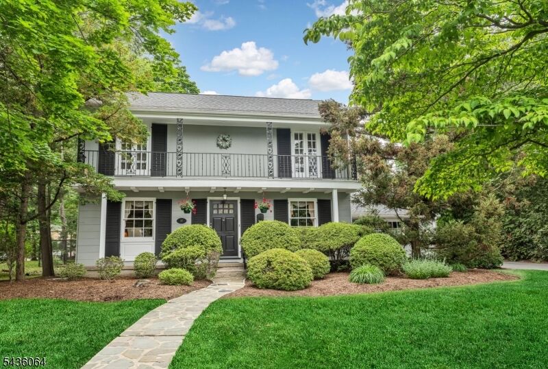 Property Photo:  37 Van Dyke Dr  NJ 07423 