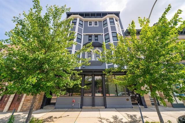 Property Photo:  29 West 8th St 9  NJ 07002 