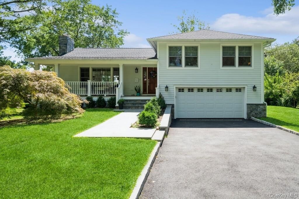 Property Photo:  24 Sleepy Hollow Road  NY 10573 