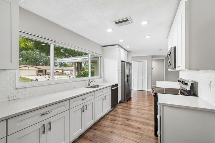 Property Photo:  1943 Barbara Avenue  FL 33755 