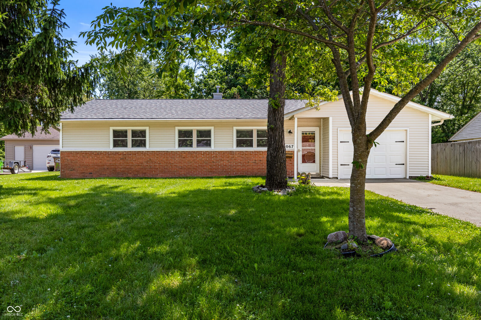 Property Photo:  3067 Hawcreek Boulevard  IN 47203 