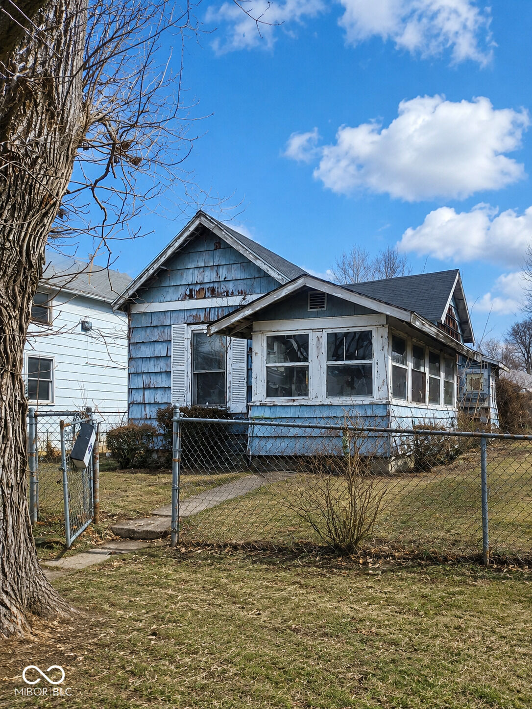 Property Photo:  2405 S Boots Street  IN 46953 