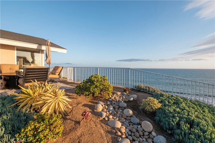 Property Photo:  215 Camino San Clemente  CA 92672 
