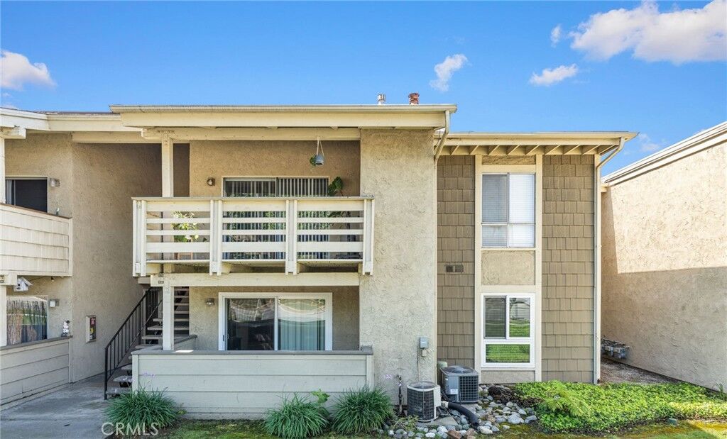 Property Photo:  1130 E Alosta B102  CA 91702 