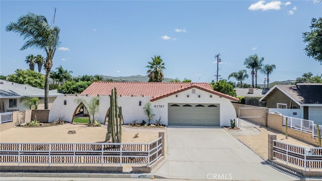 Property Photo:  41797 Shady Lane  CA 92544 