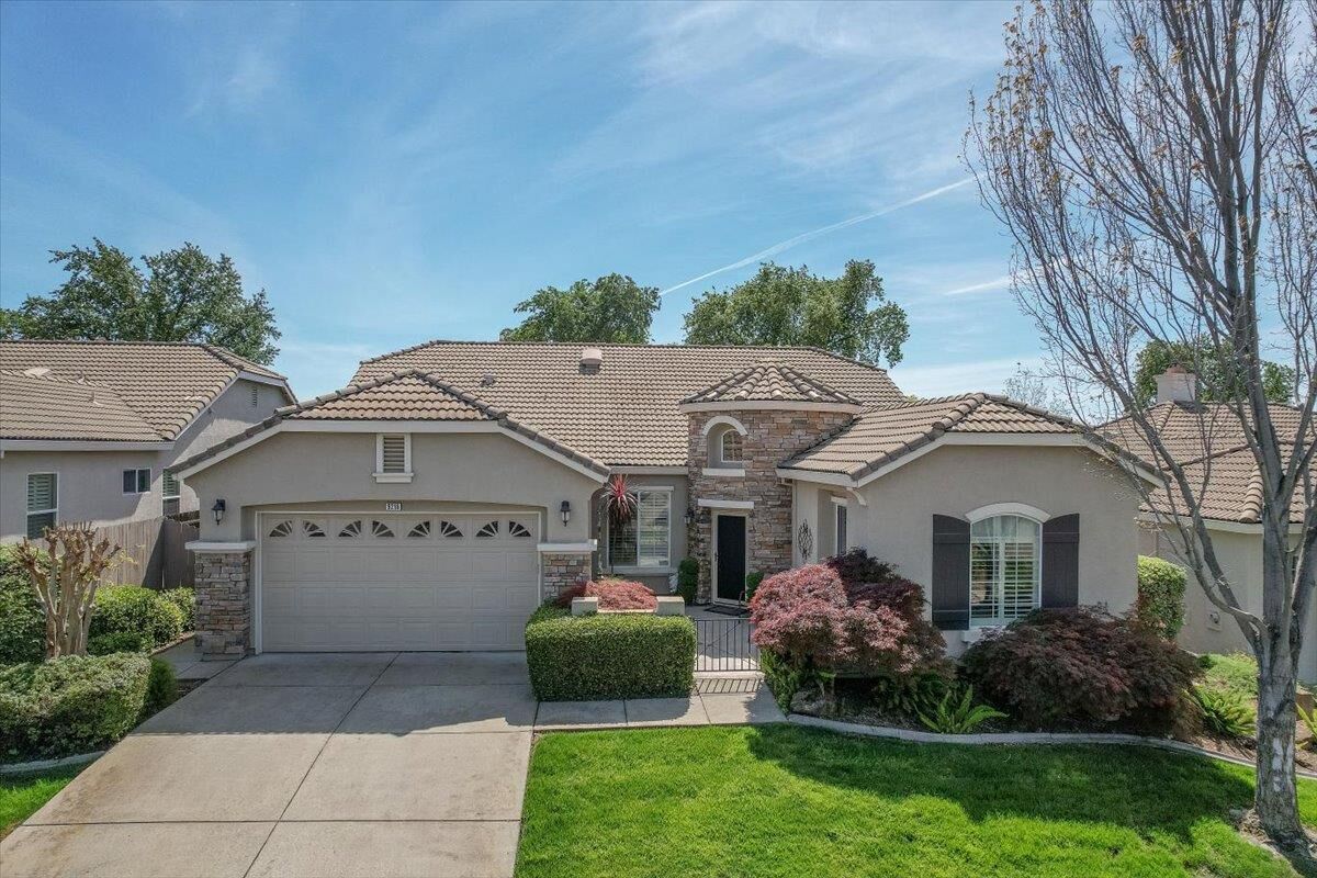 Property Photo:  9216 Forestberry Way  CA 95762 