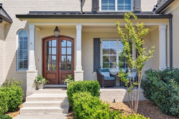 Property Photo:  2708 Eglington Ter  TN 37069 