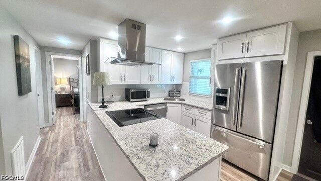 Property Photo:  5509 Miles Standish Lane  FL 33917 